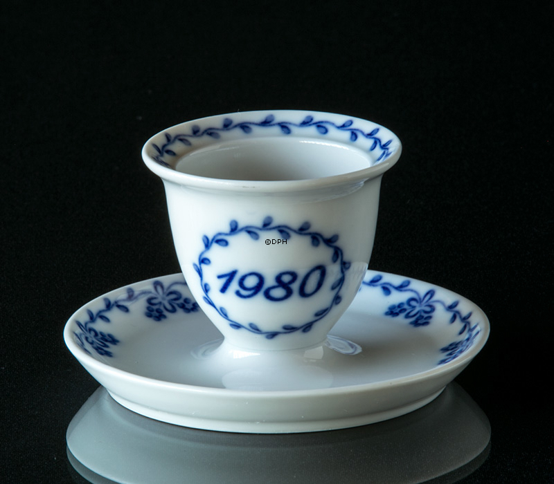 1980 Tettau Års æggebæger