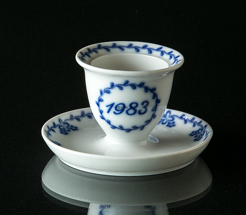 1983 Tettau Års æggebæger