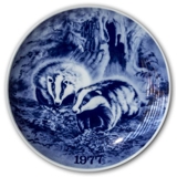 1977 Tove Svendsen, Hunting plate, Badgers