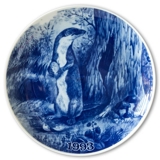 1993 Tove Svendsen, Hunting plate, Weasel