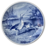 1981 Tove Svendsen, Hunting plate, Grey Lag Geese