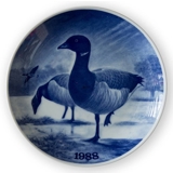 1988 Tove Svendsen, Hunting plate, Birds