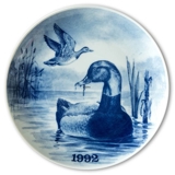 1992 Tove Svendsen, Hunting plate, Zo pochard