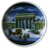 1990 Tettau traditional Christmas plate