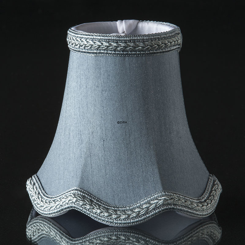 Håndsyet sekskantet lampeskærm med buer 12 cm i højden, lys blå silke stof