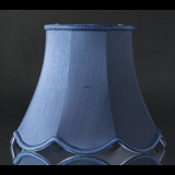 Håndsyet kantet lampeskærm med buer 22 cm i højden, mørke blå silke stof