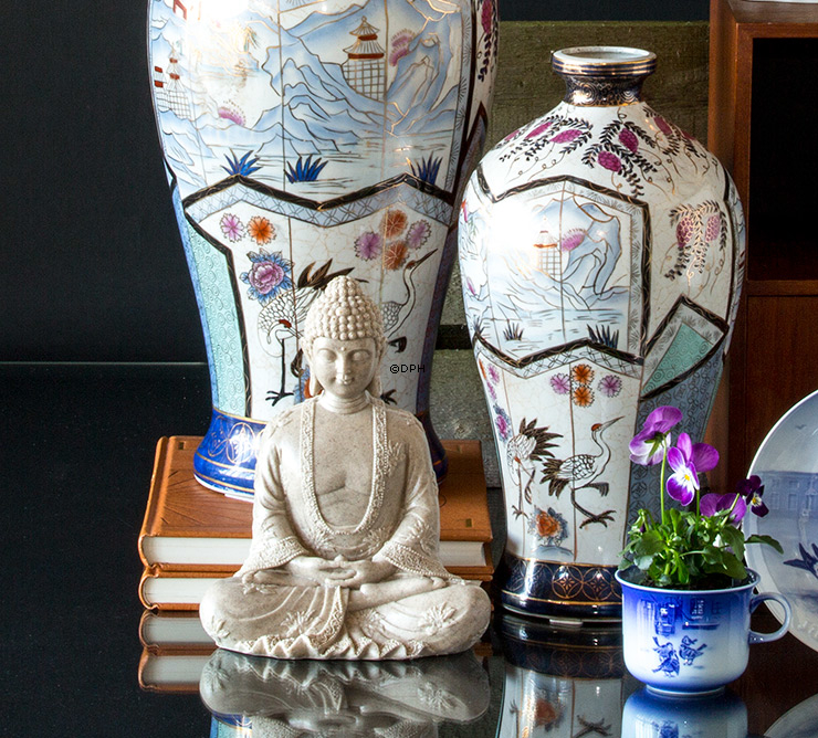 Buddha siddende meditation Dhyana Mudra, beige polyresin