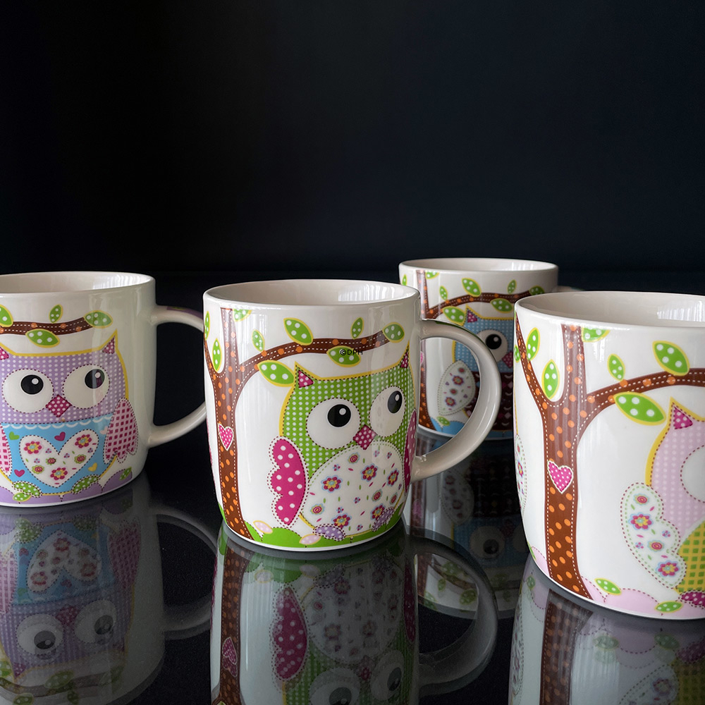 Krus med ugle - Studenterkrus - 4 forskellige motiver, sælges assorteret / pris pr. stk.