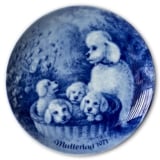Berlin Design mother's day plate 1971 (German Text)
