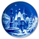 Berlin Design Christmas Plate 1972 Christmas Eve in Michelstadt (German Text)