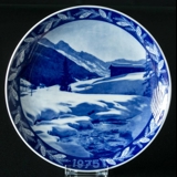 1975 Heinrich Christmas plate