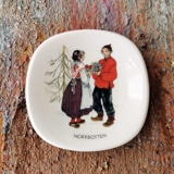 Mini Plate, Swedish Regional Costumes No. 12 Norrbotten