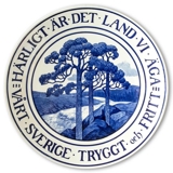 Plate with "Lovely is the land we own - Our Sweden safe and free", small