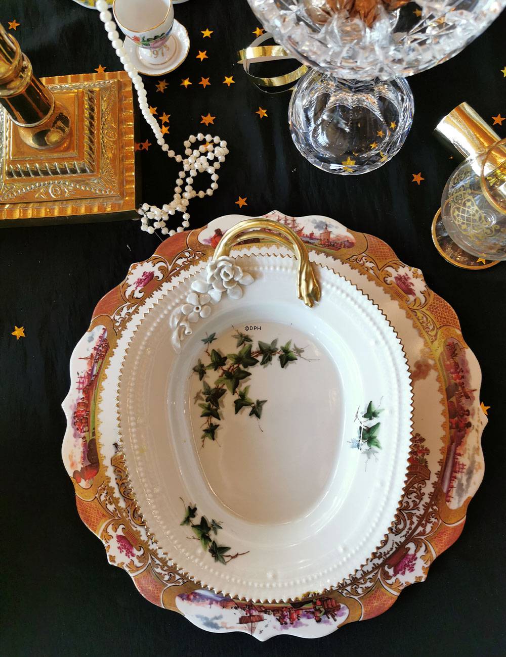 Sjælden skål med Efeu dekoration nr. xx/3541, Royal Copenhagen (skår på kant)