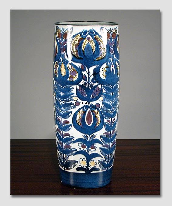 Vase Fajance med abstrakt motiv i blå, produceret af Royal Copenhagen nr. 233-3101
