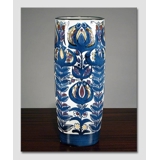 Vase Fajance med abstrakt motiv i blå, produceret af Royal Copenhagen nr. 233-3101