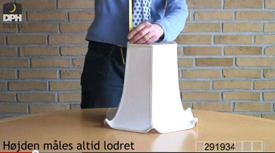 How to measure a lampshade - Vertical height.