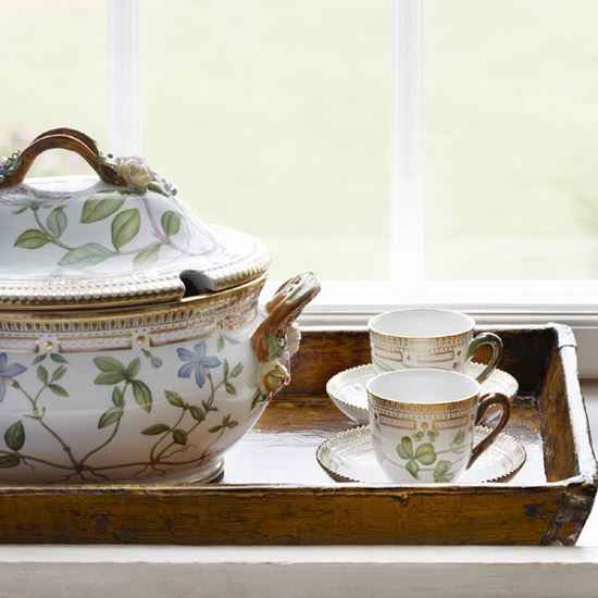 Flora Danica cups and tureen Royal Copenhagen 