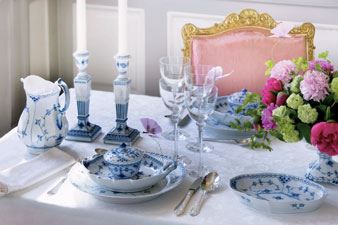 Royal Copenhagen Blau Gerippt Kaffee- und Essgeschirr