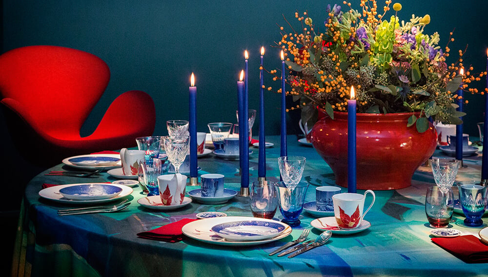 Royal Copenhagen Christmas table - Christmas plates Christmas cups