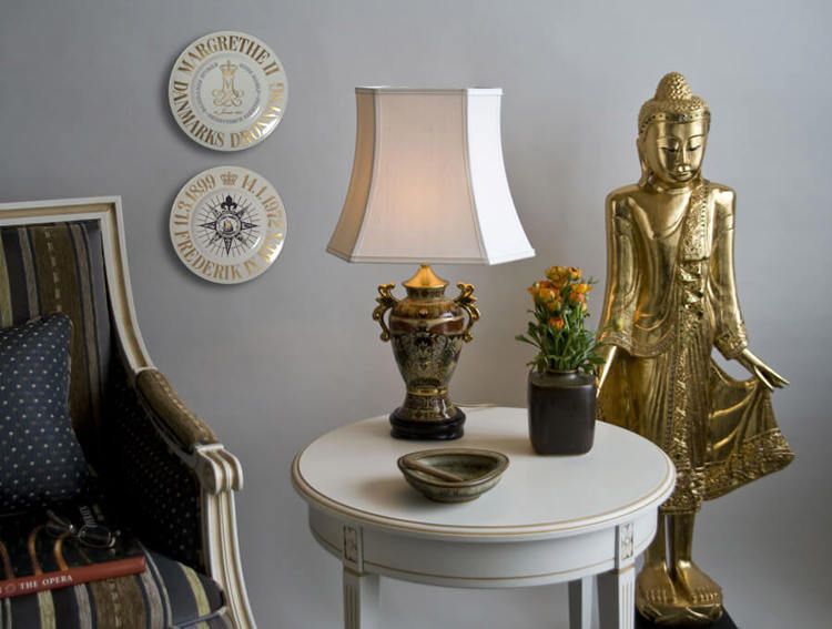 Queen Margrethe and Prince Henrik Commemorative plates from Bing & Grondahl - White Plates with gold decoration - Wall Collage with plates