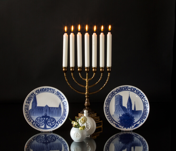 Decoration with historical plates with churches