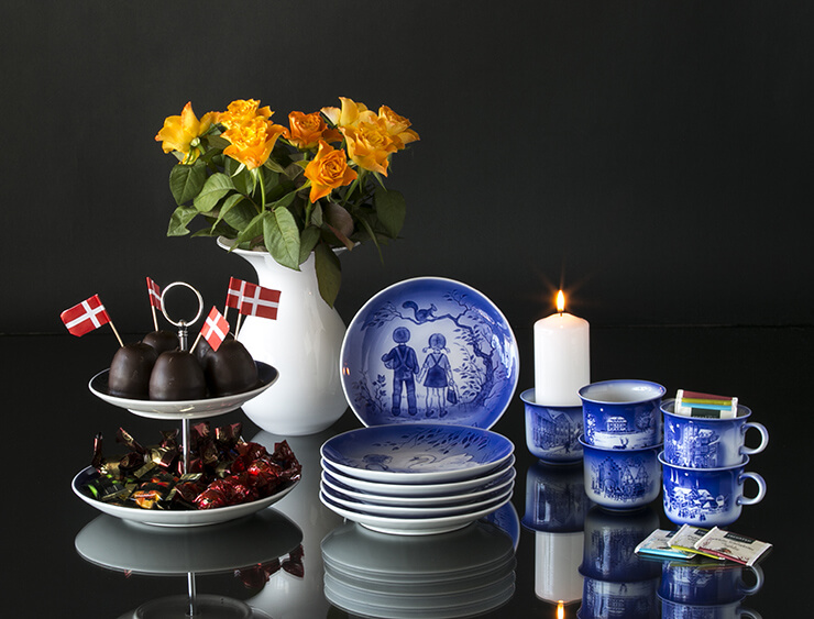 Two layer cake stands made of Desiree Plates