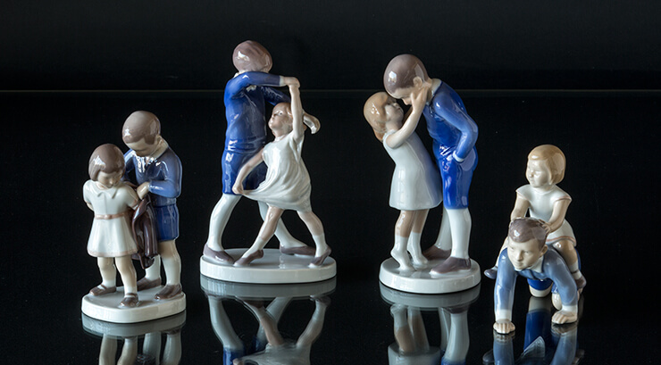 Figurines of boys and girls - Royal Copenhagen - Bing & Grondahl