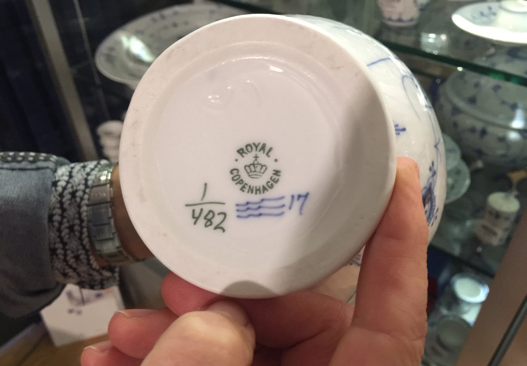 Aldersbestemmelse af procelæn og samleartikler | DPH Trading