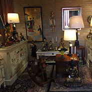 Møbler, spejle, billeder og træfødder