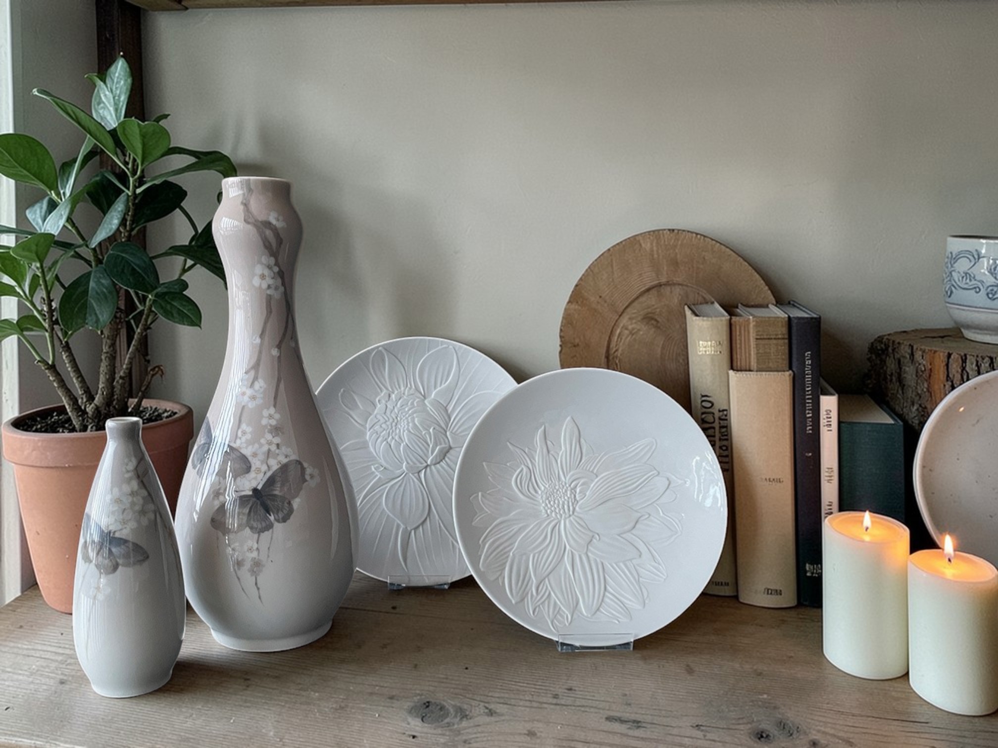 Royal Copenhagen Art Nouveau vaser. - Tidsløs kvalitets vaser i moderne indretning.