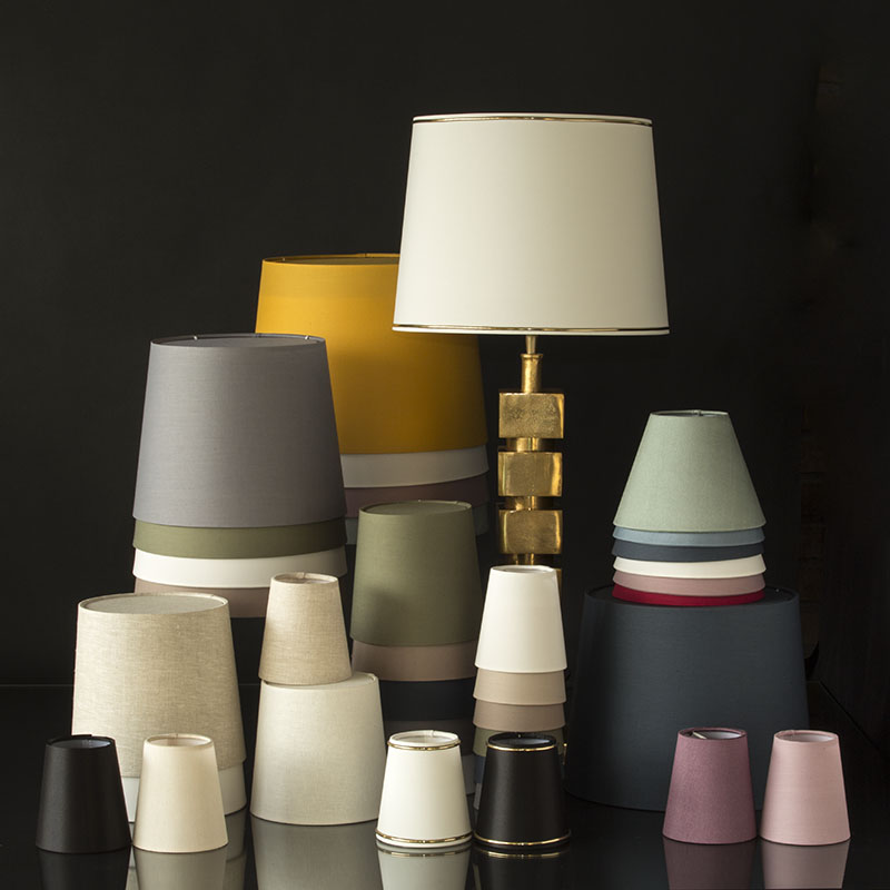 Stort udvalg af cylinderformet lampeskærme i forskellige størrelser og farver