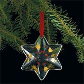 Holmegaard Jul - Nye og gamle ornamenter, klokker, flasker, lysestager mv. 