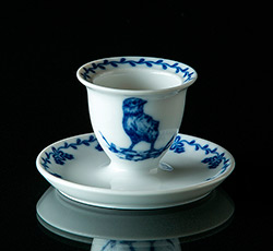 Tettau Porcelæn - platter og æggebægre  mv.