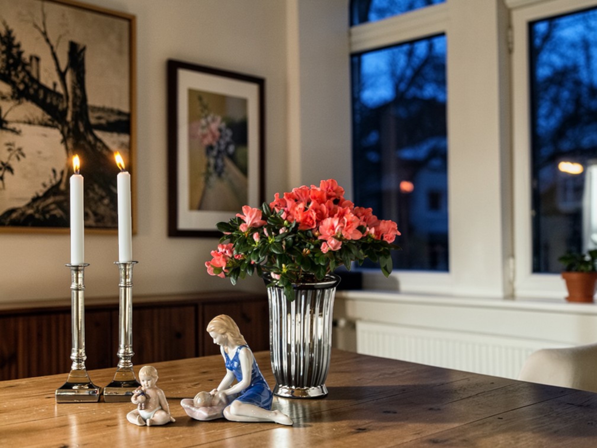 Mor og barn figur af Royal Copenhagen